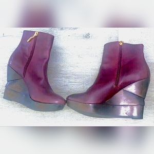 DVF Stacked Wedge Burgundy Bootie Size 7